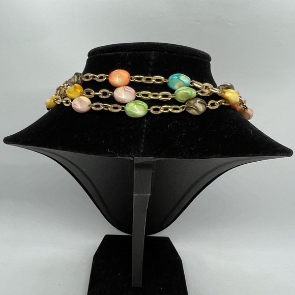 Vintage Long Fashion Necklace Multicolored Beads and Gold Tone Chain. - Picture 2 of 3